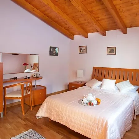 Penthouse Apartmán *